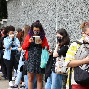 Quase 75 mil inscritos farão provas do Enem PPL e reaplicação do teste