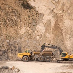 Estudo aponta queda nas vendas de máquinas e equipamentos