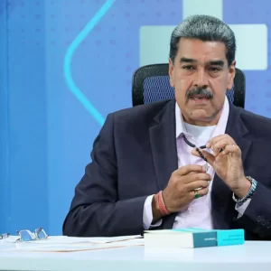 Panamá retira diplomatas e suspende relações com a Venezuela, após eleições