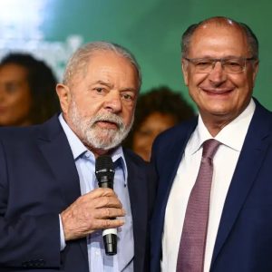 Lula Celebra Crescimento da Produção Industrial Brasileira e Avanço no Ranking Global