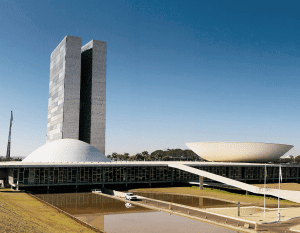 Senado aprova restrição de propaganda de bets