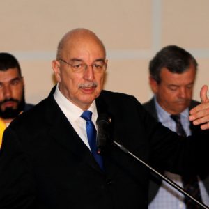 Comissão aprova projeto que criminaliza uso de IA para produzir pornografia infantojuvenil