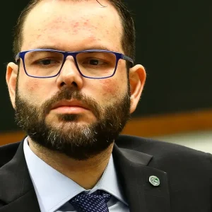 TSE rejeita pedido de cassação do mandato de Jorge Seif