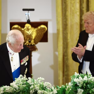 Carlos III brinca com Trump, dizendo que nos EUA “falariam francês” se não fosse pelo Reino Unido