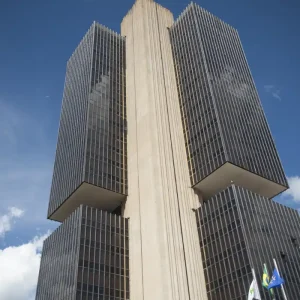 Focus: previsão para Selic no fim de 2026 segue em 12,50%; 2027 segue em 10,50%