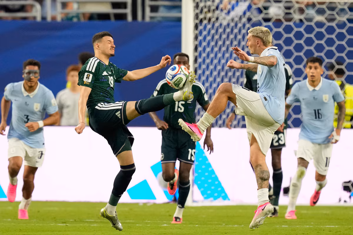 Uruguai só empata com Arábia Saudita e Grupo H não tem vencedor na 1ª rodada da Copa do Mundo