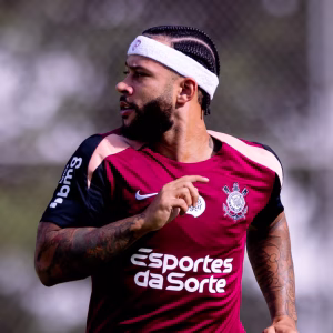 Memphis fala sobre lesão sofrida no Corinthians e se diz ansioso para Copa: ‘Sou um lutador’