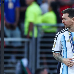 Site da Bola de Ouro dá ‘pista’ de que Messi pode vencê-la mesmo sem título da Copa