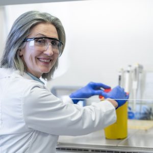 Nova resolução da ANVISA redefine limpeza em laboratórios