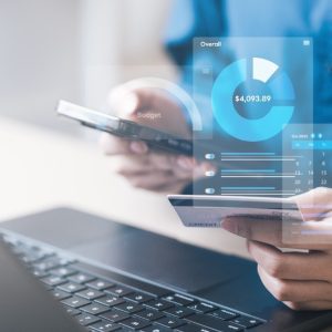 76% das empresas mantêm alto gasto com legado