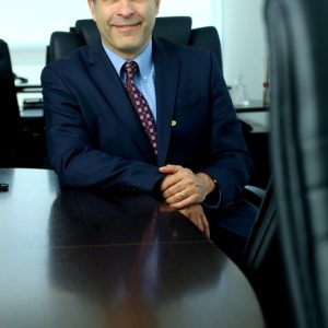 Ecolab conserva 927 bi litros de água em 2025