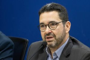 Recuperações judiciais no agro batem recorde, e secretário de Agricultura de SP culpa país que “gasta mais do que arrecada”