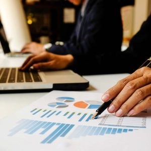Ferramentas financeiras ajudam comerciantes a gerir negócio