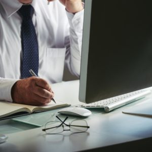 Com 72% de autônomos, advocacia adota o trabalho em rede