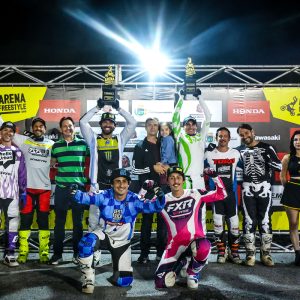 Arena Freestyle atrai 3 mil pessoas em Pindamonhangaba