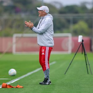 Colorado realiza primeiro treino de olho no Mirassol