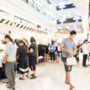 Fim da escala 6×1 pressiona custos e escalas do varejo