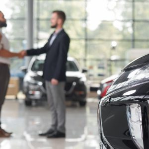 Preços de carros usados desaceleram e têm o menor resultado trimestral desde o começo de 2025, aponta IBV Auto
