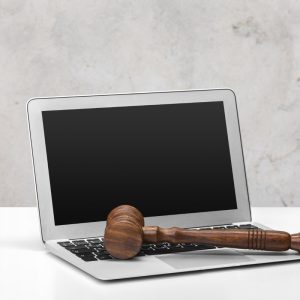 Recorde de processos expõe limites da Justiça digital