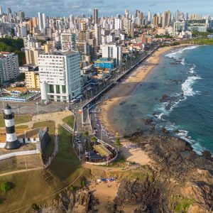 Bahia recebe 138 mil estrangeiros e lidera o Nordeste