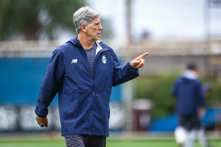 RS - FUTEBOL/ TREINO GREMIO 2026 - ESPORTES - Jogadores do Gremio realizam treino técnico durante a manha desta quarta-feira, no CT Luiz Carvalho, na preparação para partida valida pelo Campeonato Brasileiro 2026. FOTO: LUCAS UEBEL/GREMIO FBPA