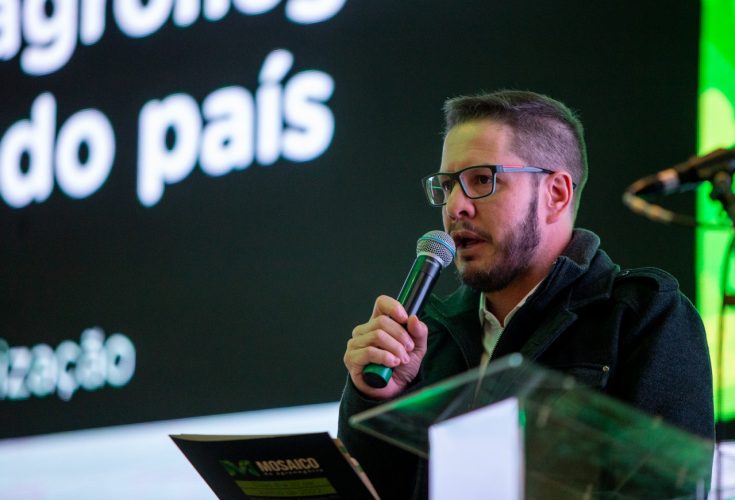 577ef39c-b55d-43f2-8ff3-84e833c58309