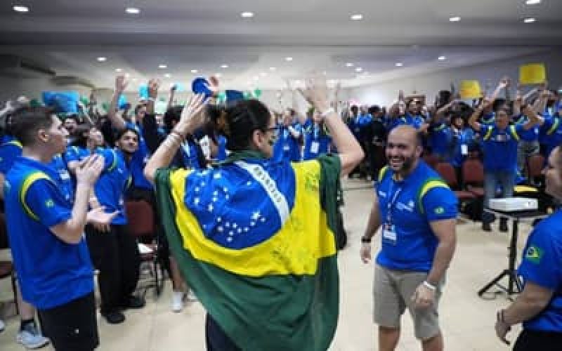 BrasilchegaWorldSkillsShanghaicomamaiordelegaodahistriadacompetio_0879241001789615894.jpeg