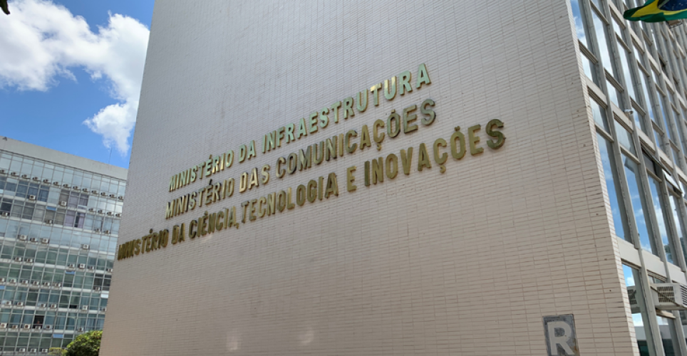 McomampliadistribuiodekitsdeantenasdeTVdigitalparablicaviasatlitepara44municpiosdoTocantins_0645163001747959556.png
