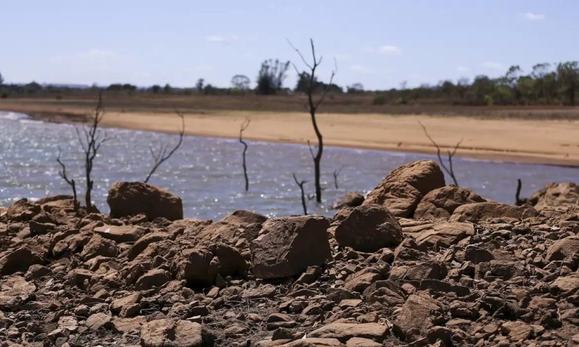 PrognsticoagroclimticoInmetalertaprodutoresruraissobresecanoNorteechuvasexcessivasnoSul_0484298001789443034.jpeg