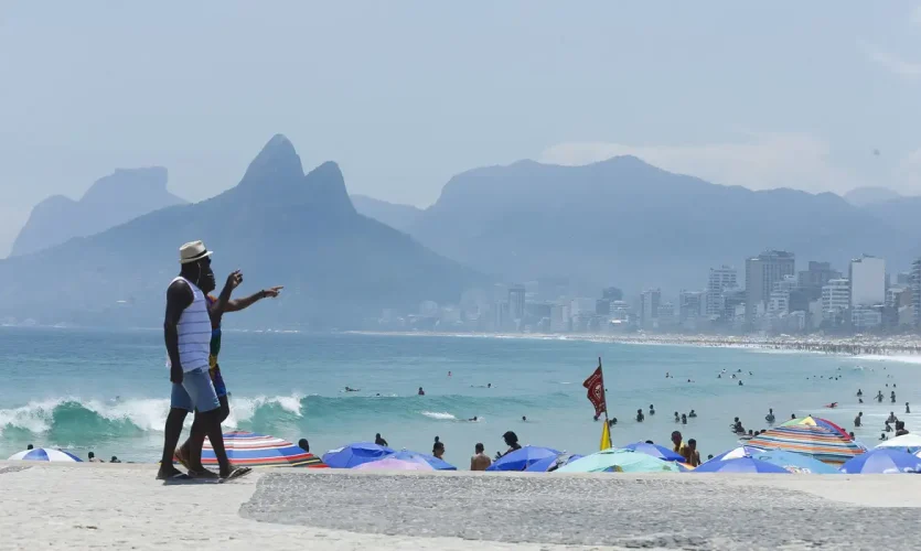 Turismo84dosbrasileirosconsideramsetorimportanteparacriaodeempregos_0861425001739679591.webp