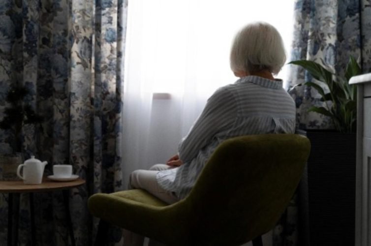 Depressão: quando a tristeza não é apenas “coisa da idade”