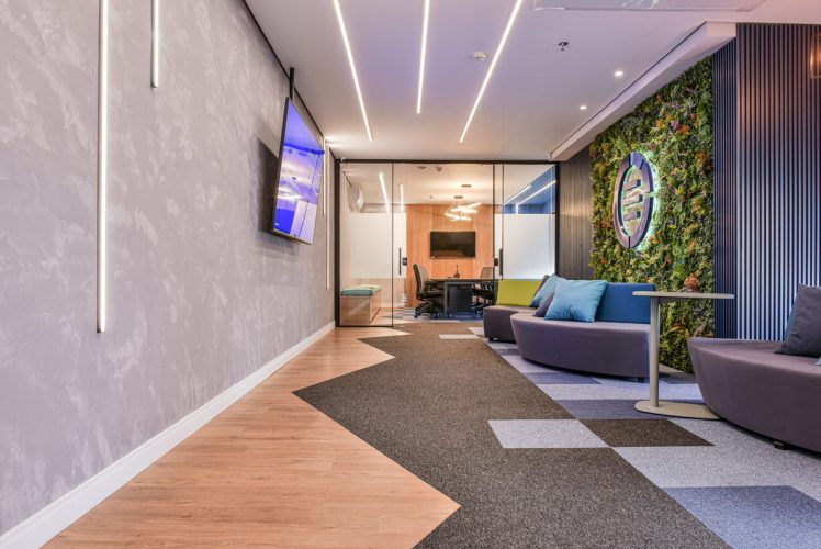 d15adbcf-ad6e-413a-aa81-42f88a1eec14 d15adbcf-ad6e-413a-aa81-42f88a1eec14