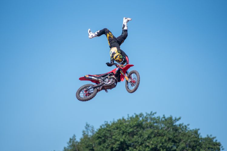 Arena Freestyle estreia em Pindamonhangaba neste sábado