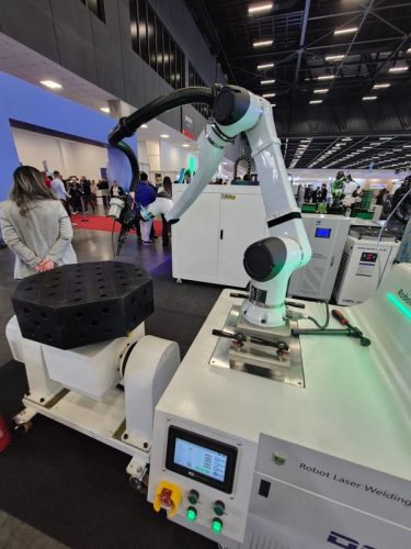 Empresas de Zhejiang buscam parceiros de negócios no Brasil