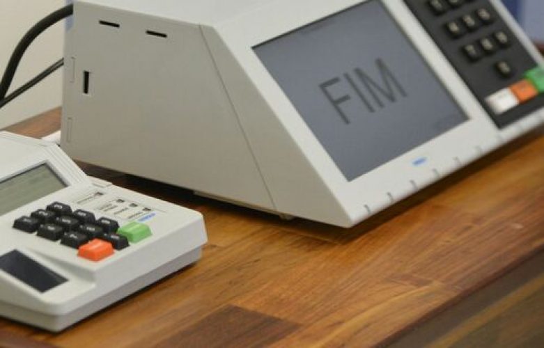 O Tribunal Superior Eleitoral (TSE) conclui a assinatura digital e lacração dos sistemas eleitorais que serão usados nas eleições de outubro (José Cruz/Agência Brasil)