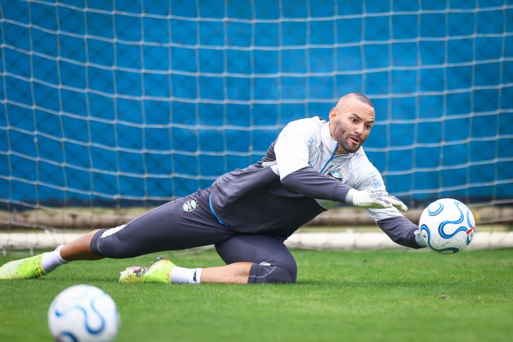 lg-noticias-gra-mio-finaliza-ajustes-para-encarar-o-palestino-pela-sul-americana-47608