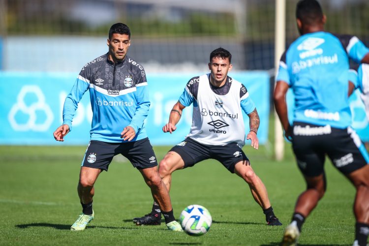 lg-noticias-renato-portaluppi-orienta-treino-ta-cnico-e-ta-tico-visando-flamengo-36122