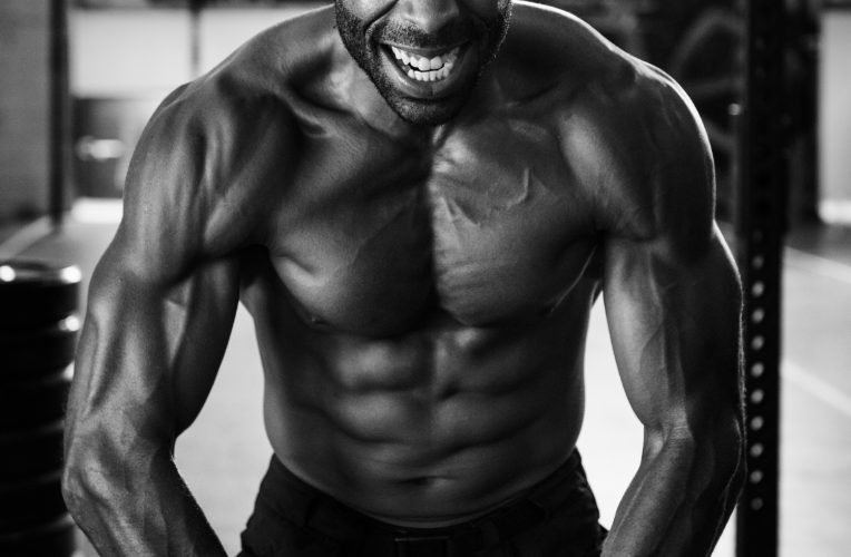 muscle-man-at-the-gym muscle-man-at-the-gym